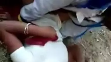 Bihari threesome sex outdoors MMS video