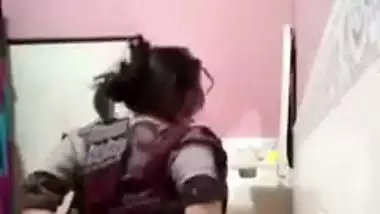 Horny Patna Girlfriend Shows Pussy & Ass To Tease Lover