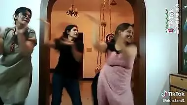 Malayali Girls Bouncing huge Boobs while dancing