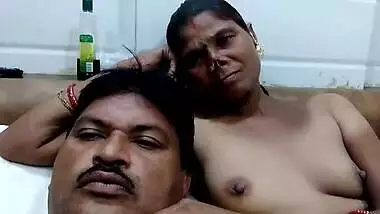 Local mature south couple nude clip