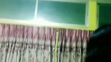 Naked Indian selfie show MMS