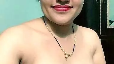 BHABI KI MAMI NE CHUDAI SIKHAI